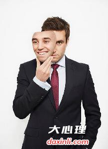 “面具族”活简单点