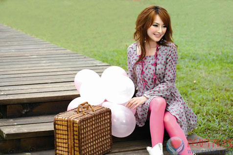 娜塔莎-俄罗斯流行高压力魔鬼面试