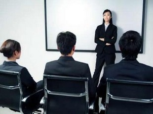 面试官-职场白领求职 五个禁忌需警惕